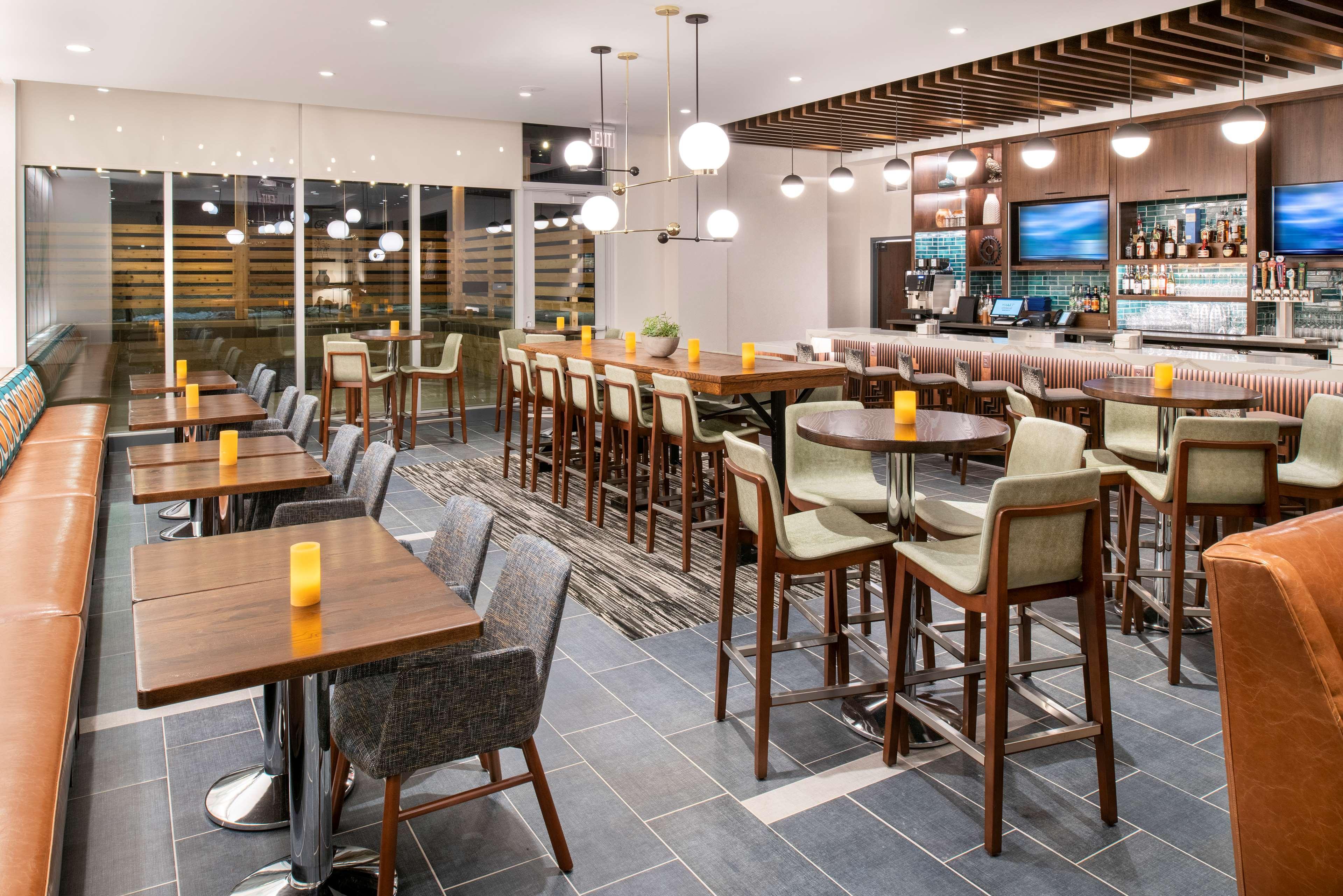 Hyatt Place East Moline/Quad Cities Εξωτερικό φωτογραφία