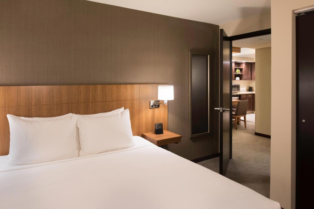 Hyatt Place East Moline/Quad Cities Εξωτερικό φωτογραφία